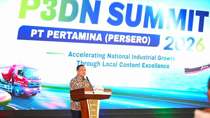Direktur Utama PT Pertamina (Persero), Simon Aloysius Mantiri memberikan sambutan saat acara Peningkatan Penggunaan Produk Dalam Negeri (P3DN) Summit 2026 di Grha Pertamina, Jakarta pada Rabu, 22 Juli 2026.