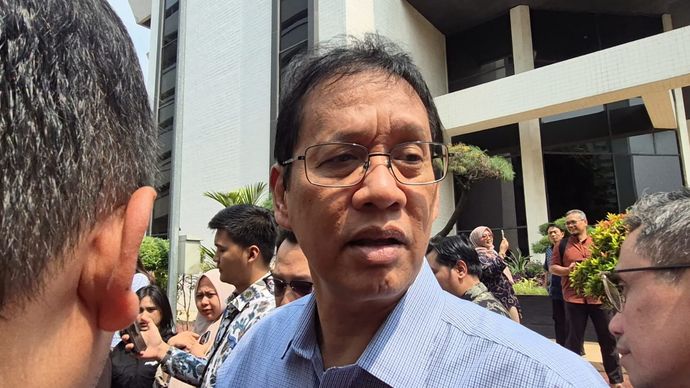 Menteri Keuangan (Menkeu) Purbaya Yudhi Sadewa memastikan penyaluran bantuan sosial (bansos) dan berbagai barang bersubsidi ke depan akan dilakukan melalui Koperasi Desa/Kelurahan Merah Putih (Kopdes Merah Putih).  