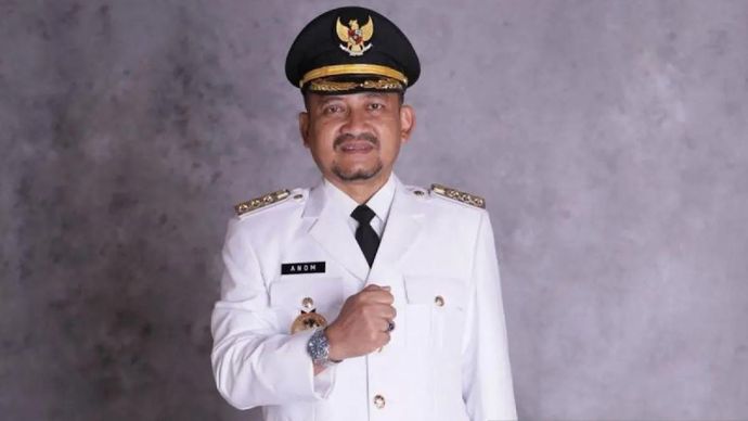 Bupati Pemalang Anom Widiyantoro