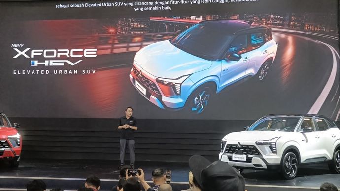 PT Mitsubishi Motors Krama Yudha Sales Indonesia (MMKSI) resmi memperkenalkan Mitsubishi New Xforce HEV di ajang GIIAS 2026 di ICE BSD City, Kabupaten Tangerang, Banten. (Foto: Adiantoro/NTV)