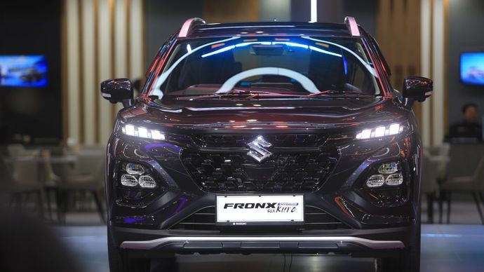 PT Suzuki Indomobil Sales (SIS) meluncurkan Suzuki Fronx SGX Hybrid Kuro di GIIAS 2026. (Foto: Dok/Istimewa/SIS)