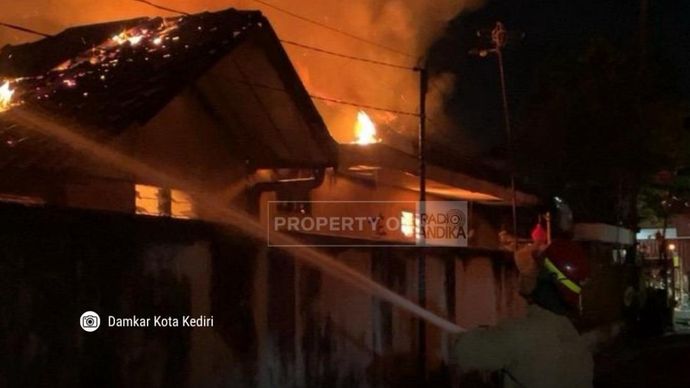 Kebakaran di Kediri, Jawa Timur. 