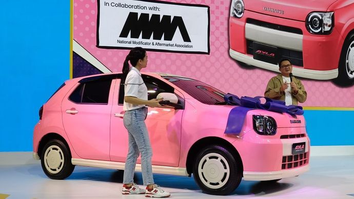 Daihatsu pamer Ayla Modern Vintage dan Gran Max Urban Retro di GIIAS 2026. (Foto: Adiantoro/NTV) 