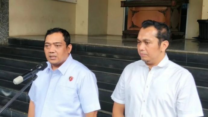 Direktur Reserse Kriminal Umum Polda Metro Jaya, Kombes Pol Iman Imanuddin (kiri) saat ditemui di Polda Metro Jaya, Senin, 10 Agustus 2026.