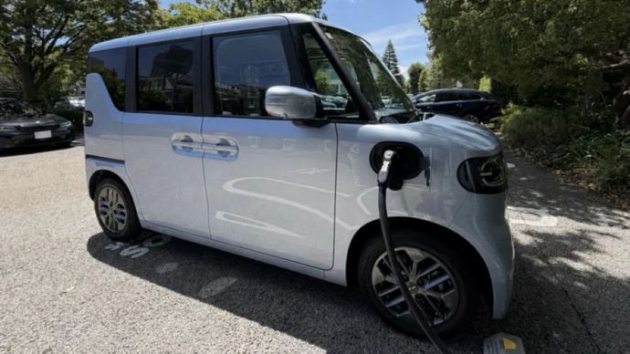 Mobil kei listrik BYD Racco langsung mencuri perhatian pasar Jepang.&nbsp;(Foto: Istimewa via CarNewsChina)