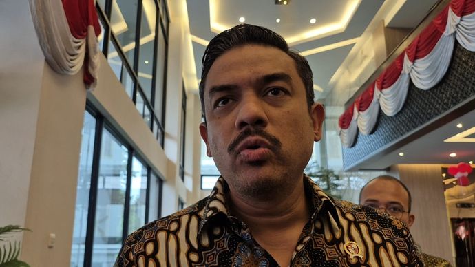 Menteri Usaha Mikro, Kecil, dan Menengah (UMKM) Maman Abdurrahman menyampaikan bunga kredit pada program PNM Mekaar akan dipangkas menjadi sekitar 8 persen mulai awal September 2026.