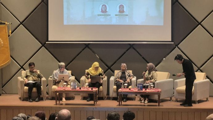 Forum Publik bertajuk 