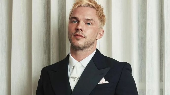 Foto aktor Nicholas Hoult. (Akun Instagram @nicholashoult)