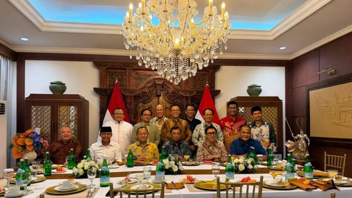 Sekretaris Jenderal (Sekjen) Partai Gerindra Sugiono menggelar pertemuan dengan sejumlah sekjen partai politik (parpol) di kediamannya