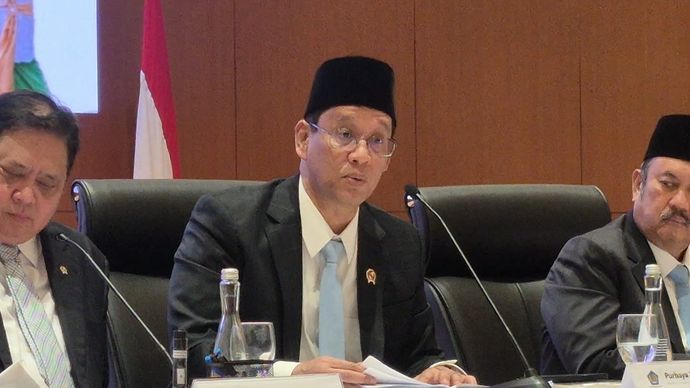 Menteri Keuangan (Menkeu) Purbaya Yudhi Sadewa menyampaikan bahwa anggaran program makan bergizi gratis (MBG) mencapai Rp240 triliun untuk tahun 2027.
