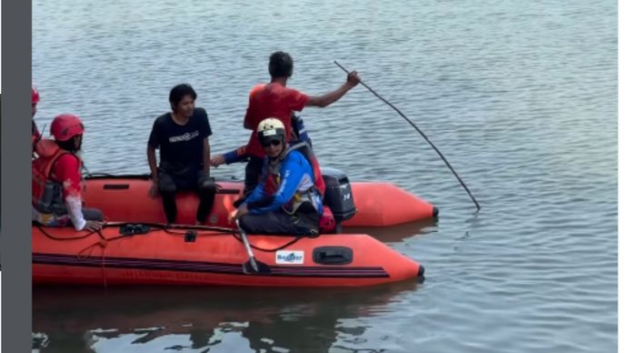 pemuda tenggelam