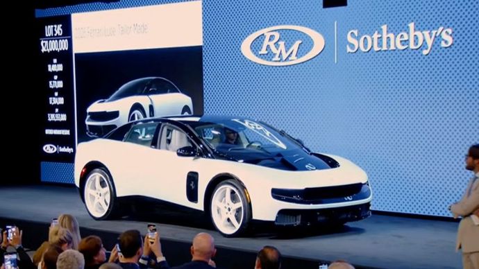 Ferrari Luce dengan kode "Chassis 0" bahkan diyakini menjadi salah satu mobil baru termahal yang pernah terjual di dunia. (Foto: Istimewa via Drive) 