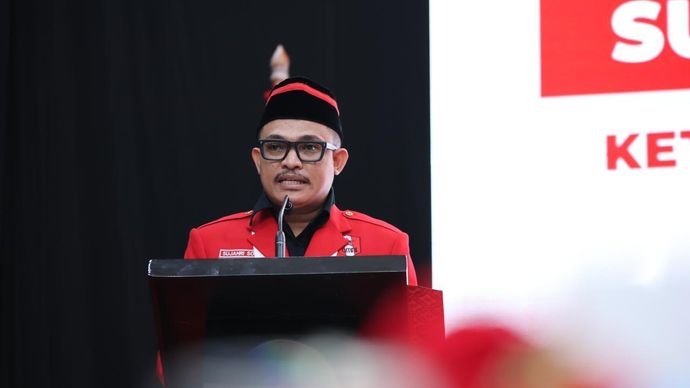Ketua Umum DPP GMNI, Sujahri Somar. 