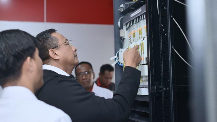 TelkomGroup Optimalkan Konektivitas Satelit Telkomsat di 17 Titik Terdampak Gempa NTT