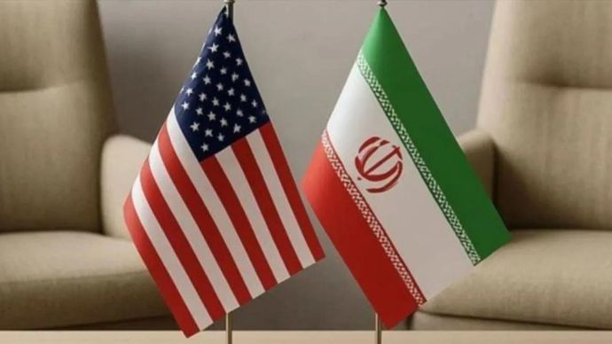 Ilustrasi - Bendera negara Iran dan Amerika Serikat