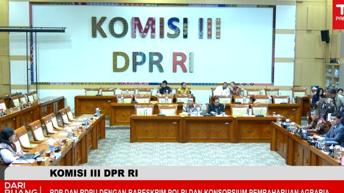 Rapat Komisi III DPR RI yang tak dihadiri Bareskrim Polri. 