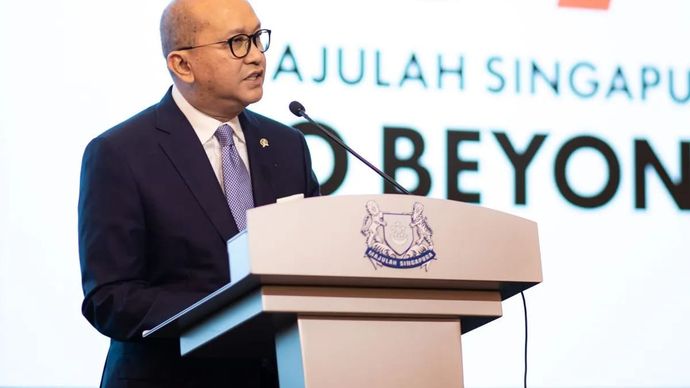 Menteri Investasi dan Hilirisasi sekaligus CEO Danantara Indonesia Rosan Perkasa Roeslani menyampaikan sambutannya dalam Resepsi Hari Kebangsaan Singapura di Jakarta
