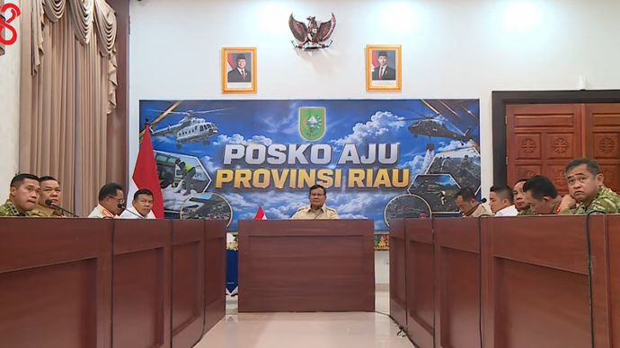 Prabowo Subianto rapat koordinasi Kebakaran Hutan (Karhutla)