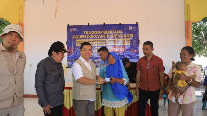 Jemput Bola Tanggap Darurat Gempa NTT, Dukcapil Terjunksn Tim ke Lokasi Bencana di 7 Kabupaten 