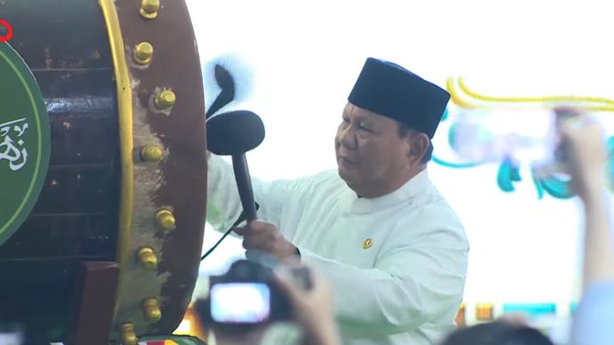 Presiden Prabowo Subianto menghadiri pembukaan Muktamar ke-35 Nahdlatul Ulama (NU) di Jombang, Jawa Timur
