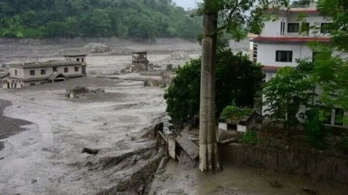 Ilustrasi daerah terdampak bencana banjir bandang di perbatasan China dan Nepal.