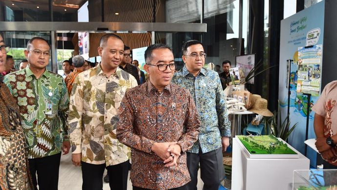 Menteri Pendidikan Tinggi, Sains, dan Teknologi Prof. Brian Yuliarto