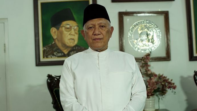 KH Abdul Hakim Mahfudz atau Gus Kikin. 