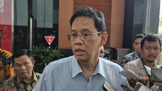 Menteri Keuangan (Menkeu) Purbaya Yudhi Sadewa mengancam akan memecat oknum Bea Cukai yang terbukti terlibat dalam praktik pemalsuan pita cukai.