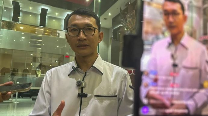 Juru Bicara Komisi Pemberantasan Korupsi Budi Prasetyo memberikan keterangan di Gedung Merah Putih KPK, Jakarta