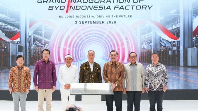 Menteri Perindustrian (Menperin) Agus Gumiwang Kartasasmita berharap investasi BYD di Indonesia tidak berhenti pada pembangunan dan produksi kendaraan listrik. (Foto: Istimewa/Adiantoro/NTV) 