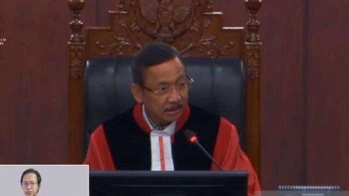 Ketua Mahkamah Konstitusi Suhartoyo membacakan sidang putusan/ketetapan uji materiil di Gedung MK, Senin, 7 September 2026