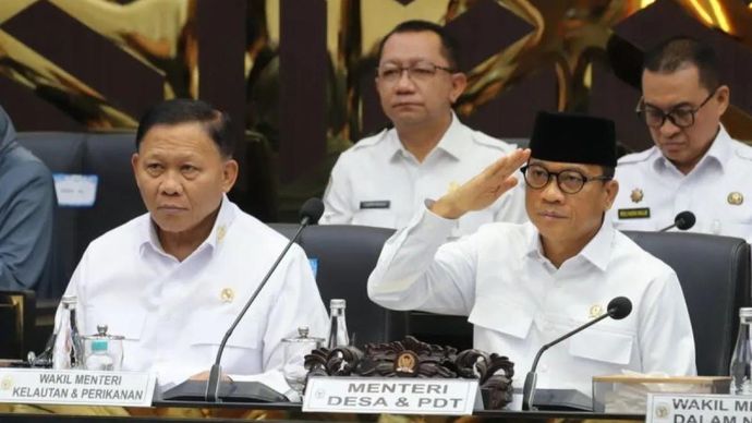 Menteri Desa dan Pembangunan Daerah Tertinggal (Mendes PDT) Yandri Susanto dalam rapat kerja dengan Badan Legislasi (Baleg) DPR RI di Jakarta