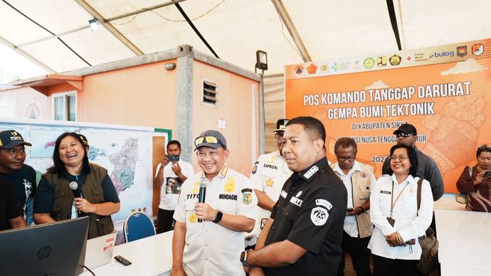 Mendagri Minta Kepala Daerah di NTT Segera Gunakan Bantuan Presiden untuk Penanganan Pascagempa.