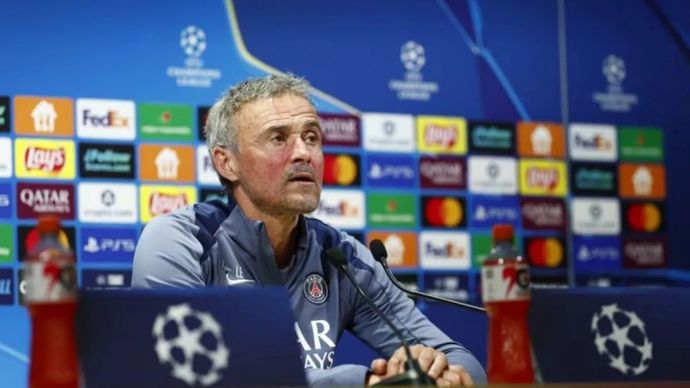 Pelatih Paris Saint-Germain, Luis Enrique.