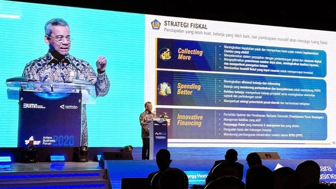 Menteri Keuangan Suahasil Nazara memberikan pemaparan dalam kegiatan ANTARA Business Forum, di Jakarta, Rabu, 23 September 2026.