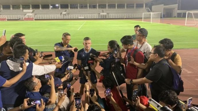 Pelatih timnas Indonesia John Herdman saat ditemui awak media di Stadion Madya Gelora Bung Karno, Jakarta, Selasa, 22 September 2026.