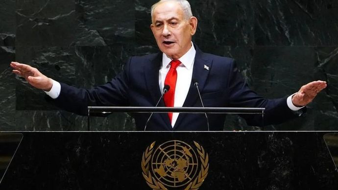 Sejumlah besar delegasi meninggalkan ruang sidang Majelis Umum PBB sebagai bentuk protes ketika Perdana Menteri (PM) Israel Benjamin Netanyahu naik ke podium untuk menyampaikan pidato dalam Debat Umum Sidang Majelis Umum PBB ke-81.