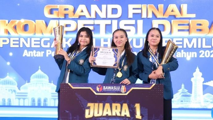 Undip Juara Debat Penegakan Hukum Pemilu VI Bawaslu Tahun 2026