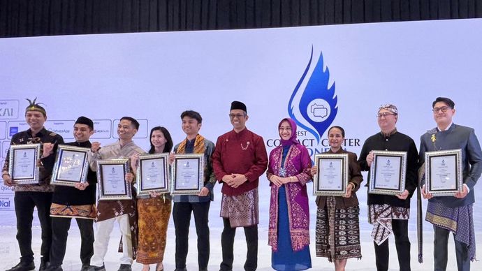 PT Pegadaian (Persero) kembali menorehkan prestasi gemilang di tingkat nasional dalam ajang penganugerahan The Best Contact Center Indonesia (TBCCI) 2026 yang diselenggarakan oleh Indonesia Contact Center Association (ICCA). Penghargaan ini diterima langsung oleh Kepala Divisi Layanan dan Contact Center PT Pegadaian (Persero), Rinny Amelia Hadjoh di Hotel Bidakara, Jakarta, pada Kamis (24/09).
