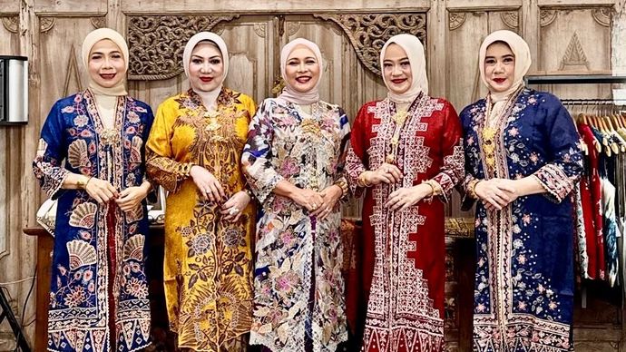 Batik dan Kelompencapir&mdash;Kelompok Notaris Pembaca, Pendengar, dan Pemikir&mdash;mengambil peran strategis