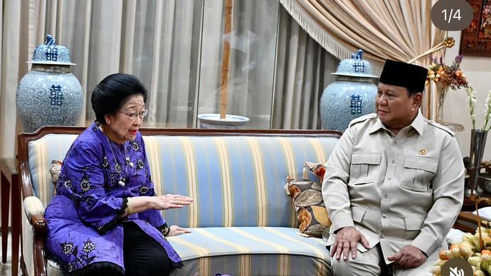 Presiden Prabowo Subianto bertakziah ke kediaman Presiden ke-5 RI Megawati Soekarnoputri, Senin, 28 September 2026 malam. 
