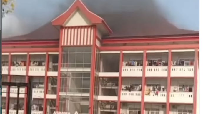 VIDEO: Gedung Asrama Universitas Trunojoyo Madura Kebakaran Hebat
