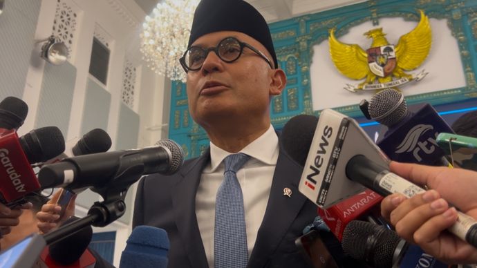 Menteri Luar Negeri RI yang baru dilantik, Arrmanatha Nasir,