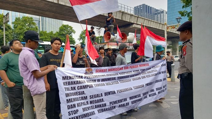 Mahasiswa-pemuda soroti kabut asap, minta korporasi asing tanggung jawab. 