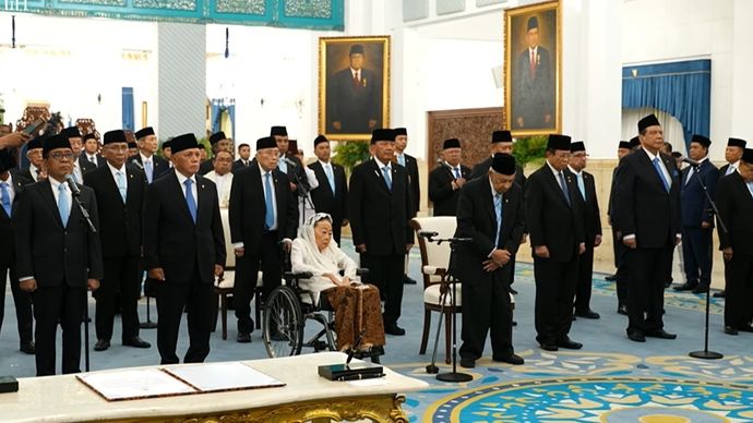 Presiden Prabowo Subianto melantik Ketua, Wakil Ketua, dan anggota Dewan Pertimbangan Presiden (Wantimpres) di Istana Negara, Jakarta, Jumat 2 Oktober 2026. 