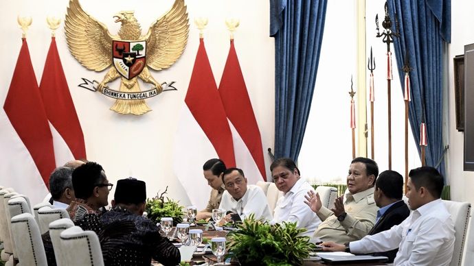 Prabowo Subianto Lakukan Rapat Terbatas