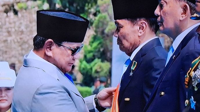Presiden RI Prabowo Subianto memimpin Upacara Parade dalam rangka memperingati Hari Ulang Tahun (HUT) ke-81 Tentara Nasional Indonesia (TNI) Tahun 2026 di Lapangan Prima Mabes TNI, Cilangkap, Jakarta Timur, Senin (5/10/2026).