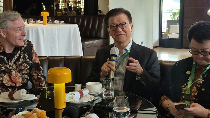 Co-Chair Partnership for Indonesia's Sustainable Agriculture (PISAgro) Franky Oesman Widjaja merespons terkait iIndustri kelapa sawit kerap menghadapi isu deforestasi.