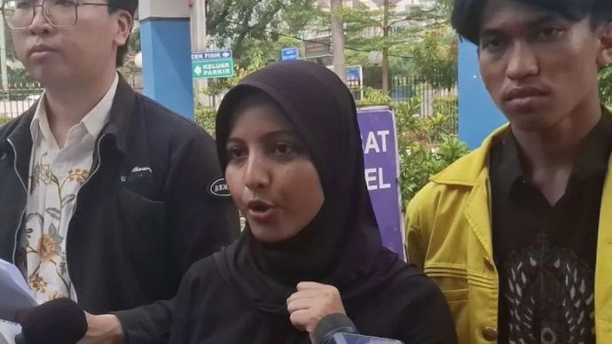 Wakil Ketua BEM UI Fathimah Azzahra saat ditemui di Sentra Pelayanan Kepolisian Terpadu (SPKT) Polda Metro Jaya, Selasa (6/10/2026).