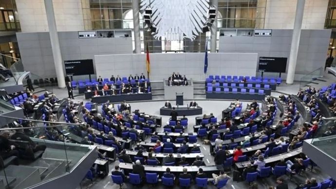 Ilustrasi suasana sidang di dalam gedung parlemen Jerman